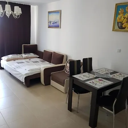 Апартамент Рай - Green Life Beach Resort Apartament Sozopol